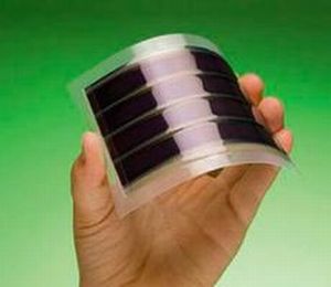 Слънчеви клетки с боя достигат КПД над 12%