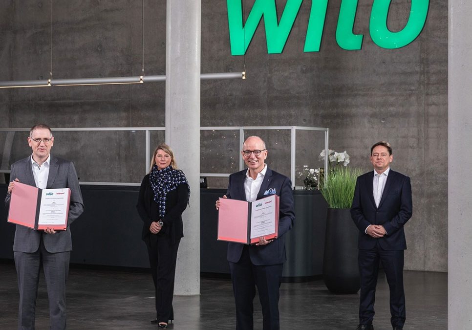 Wilo и Hellmann подписаха договор за глобално логистично сътрудничество