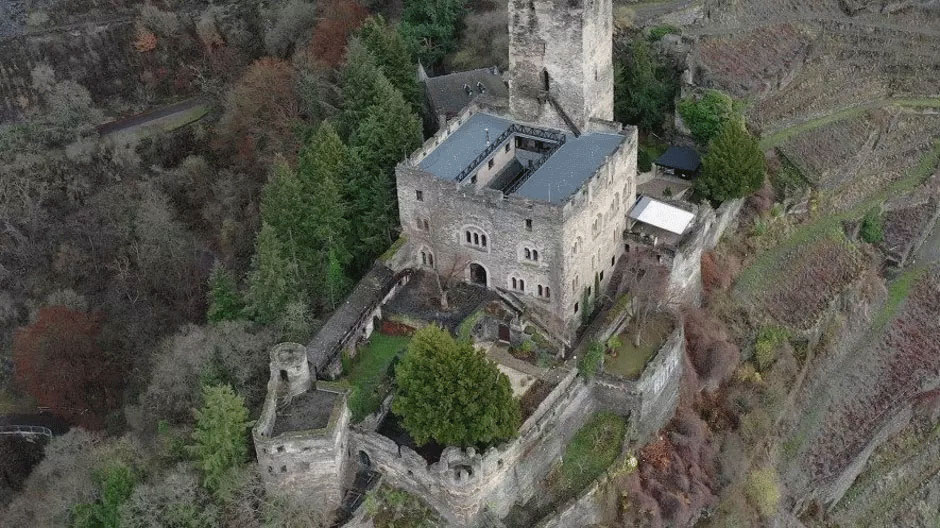 Историческият Бургхотел Гутенфелс с термопомпи от Panasonic