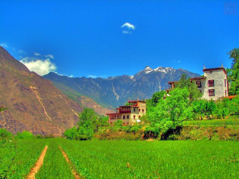 Garze_Tibetan